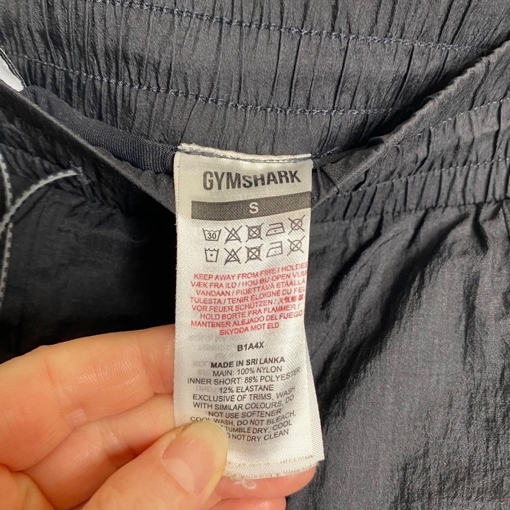 Gymshark Pulse 2 in 1 Shorts‎ Size S - Picture 3 of 4